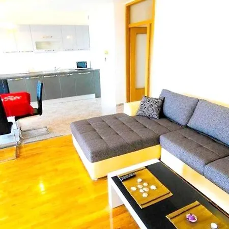 2 Bedrooms With Sea View Terrace And Wifi At 1 Km Away From The Apartment