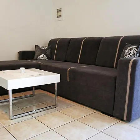 2 Bedrooms With Sea View Terrace And Wifi At 1 Km Away From The * Supetar