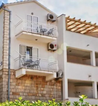2 Bedrooms With Sea View Terrace And Wifi At 1 Km Away From The