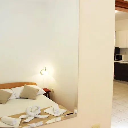 2 Bedrooms With Sea View Terrace And Wifi At 1 Km Away From The Apartment *