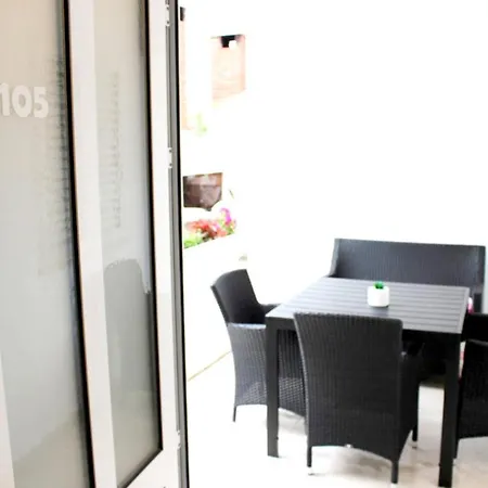 2 Bedrooms With Sea View Terrace And Wifi At 1 Km Away From The Apartment